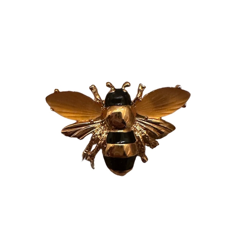 Bumble Bee Brooch 🐝